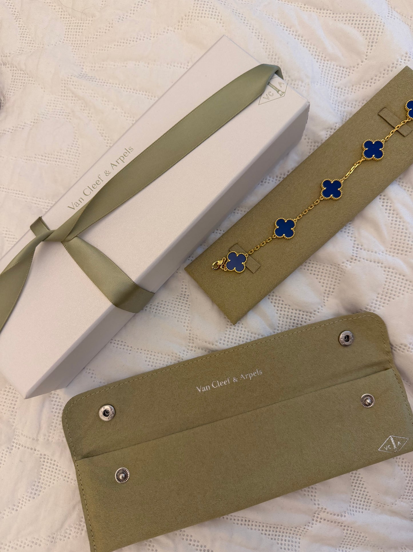 Van bracelet - blue